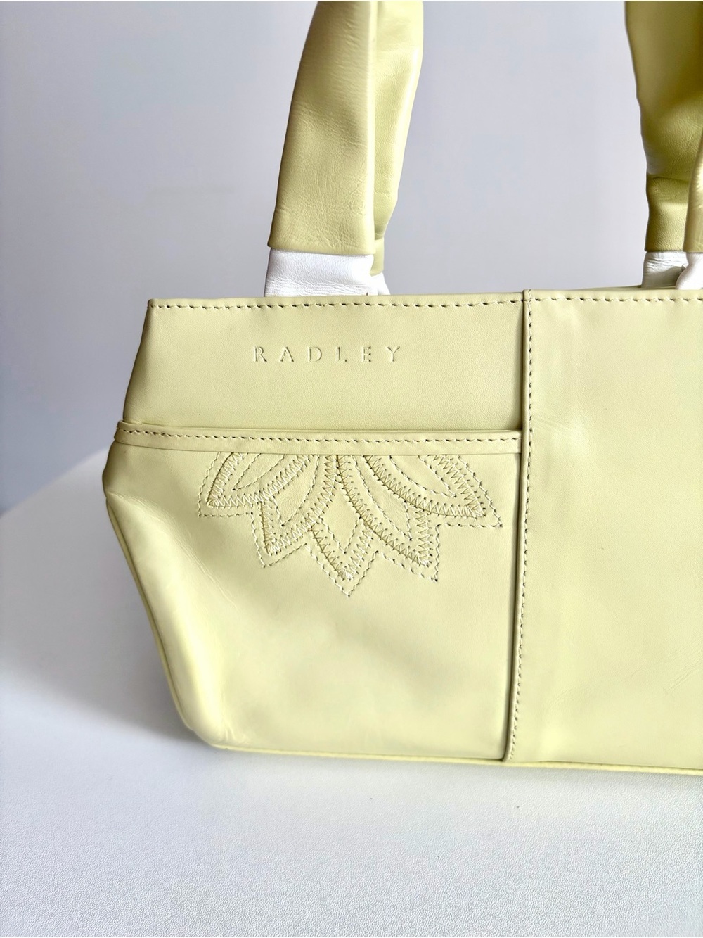 Radley London - Pistachio Leather Mini Grab Bag Purse - Floral Appliqué - Picture 4 of 8